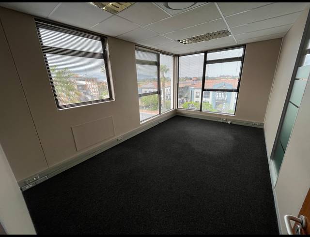 201M² OFFICE TO LET IN CENTURY CITY